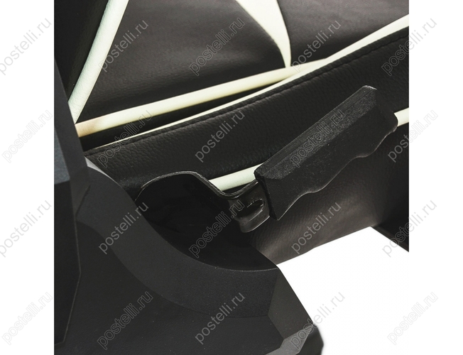 Игровое кресло Racer черное/бежевое (Арт. 1857)